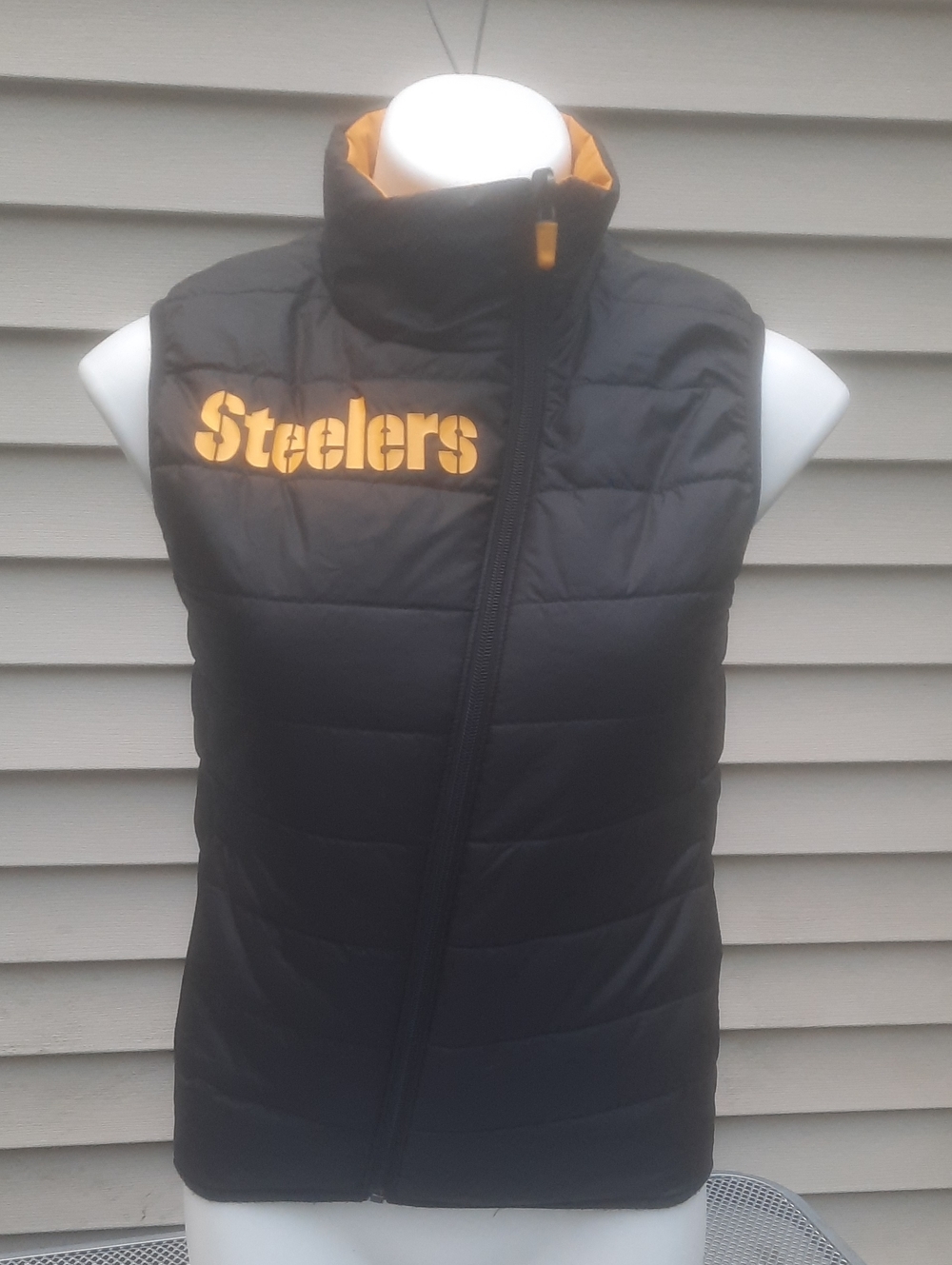 Pittsburgh Steelers  Women's Nike Reversible Vest Size XS
